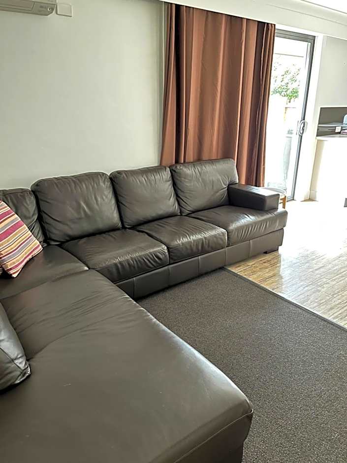 Snow View Holiday Units