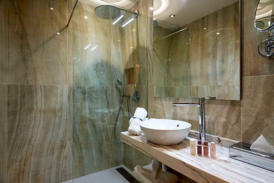 Brit Hotel Paris Orly Rungis