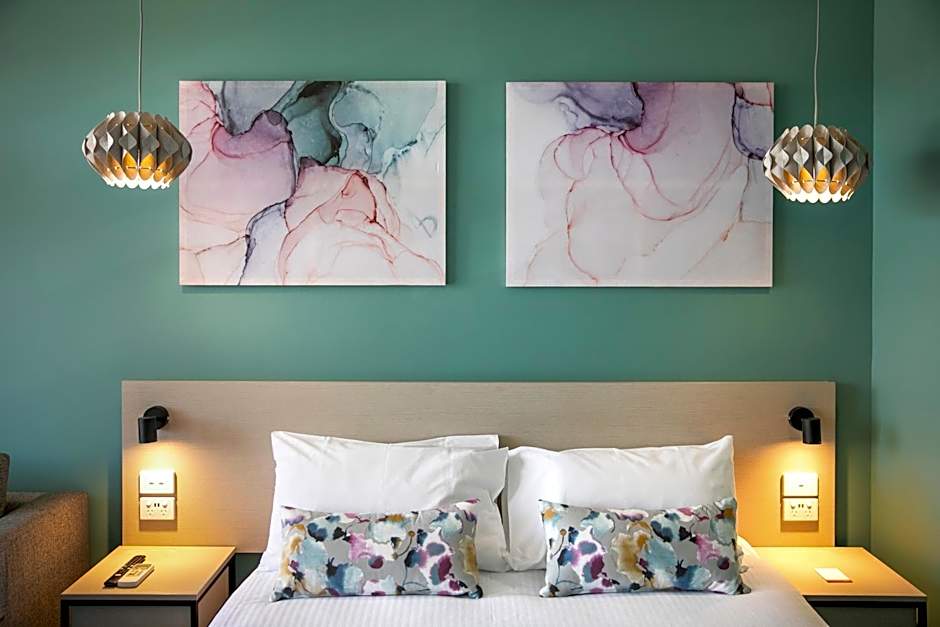 Nightcap at Watermark Glenelg