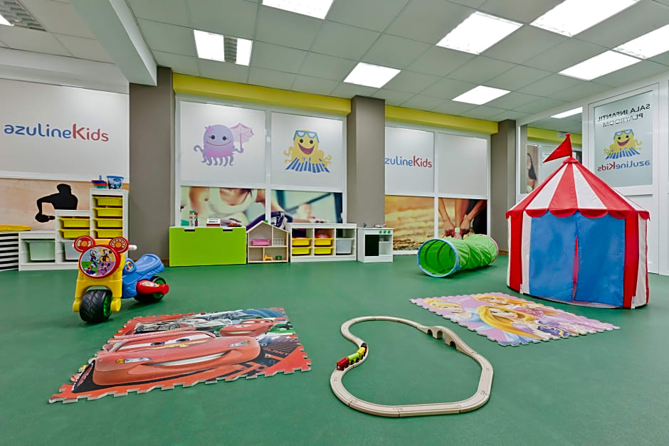 Azuline Hotel Bahamas