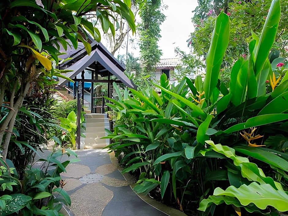 Shanti Lodge