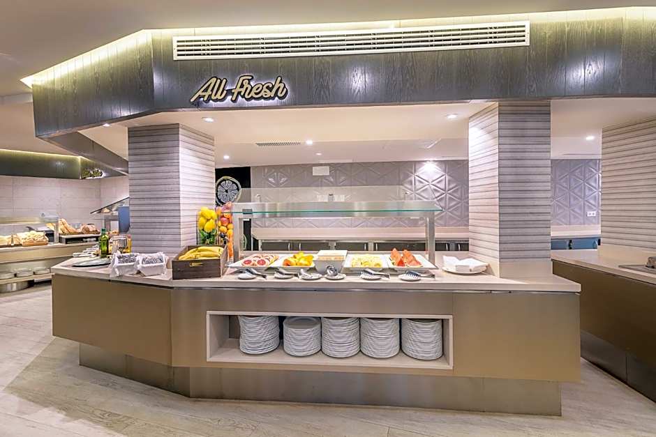 Hotel LIVVO Koala Garden