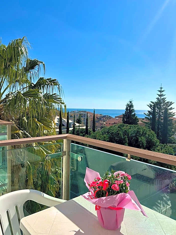 Hotel Ariston & Apartments