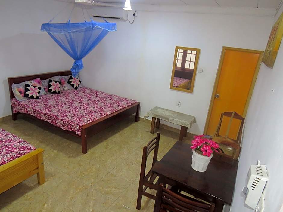 Thisara Guest Hotel Rooms