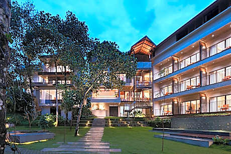 Sterling Lontano Waterfront Wayanad
