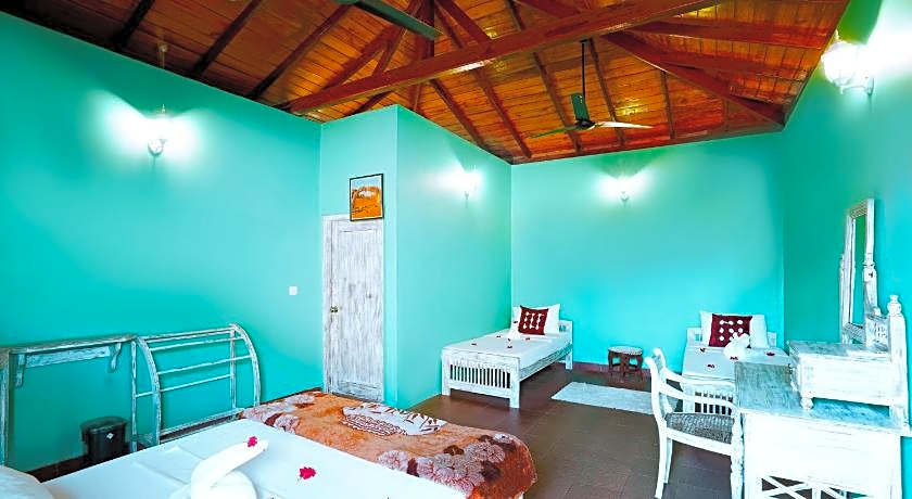 Frangipani Motel
