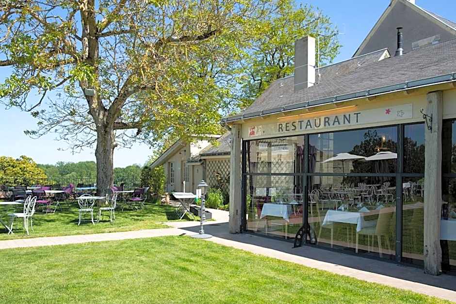 Logis Hotel Le Bussy