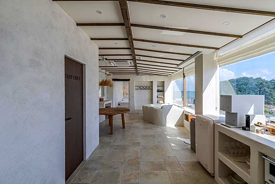 HoHo House Songjeong