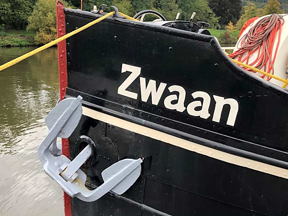 Hotelboot Zwaan