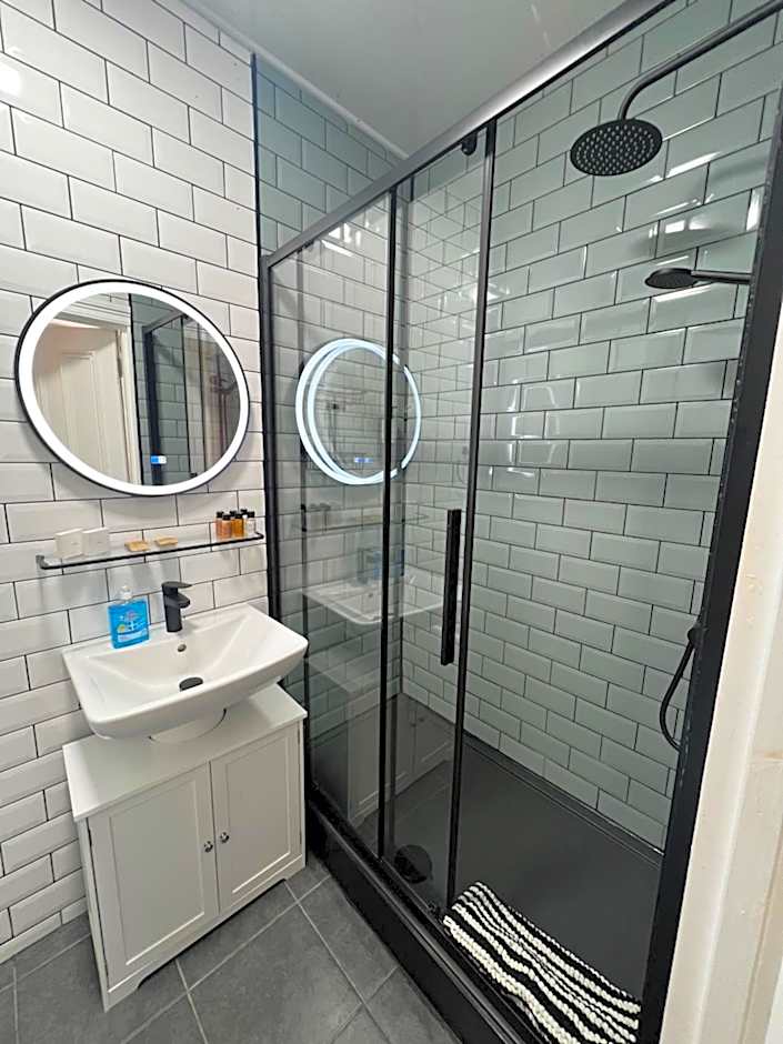 Amani Apartments - Glasgow City Centre