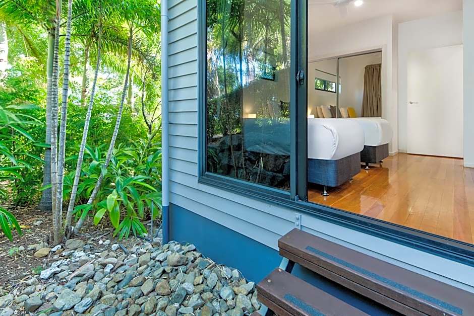 Pinnacle Apartments on Hamilton Island by HIHA