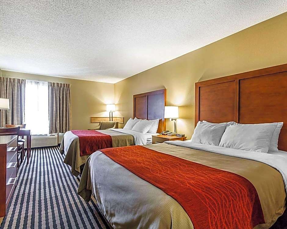 Comfort Inn Owatonna near Medical Center