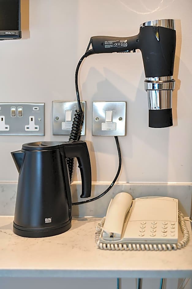 Queens Park Premier London Hyde Park