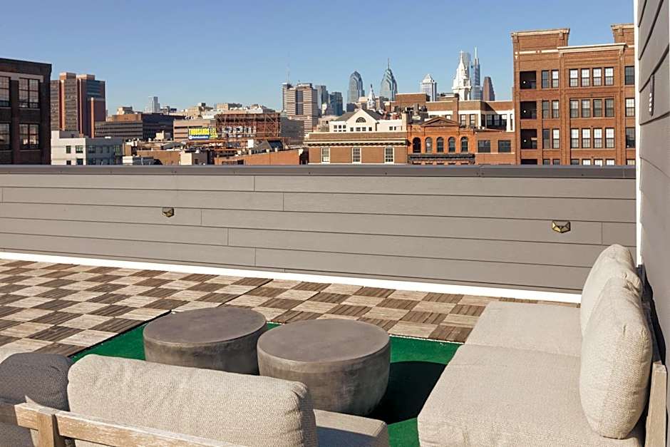 Sosuite at The Vine - Old City