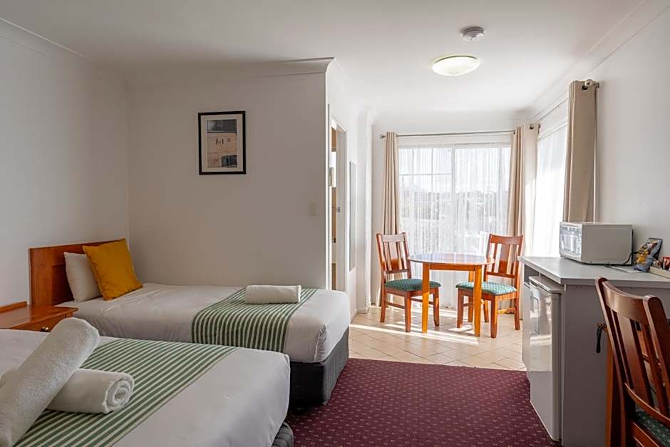 The Henry Parkes Tenterfield