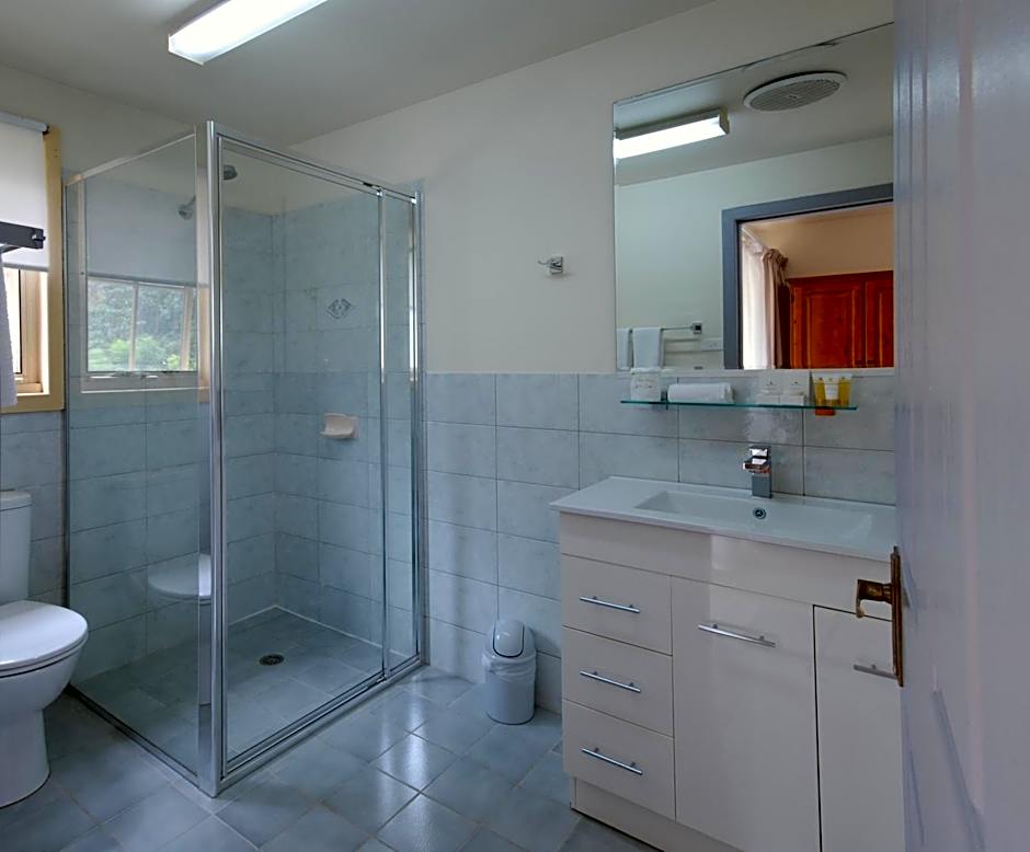 Riverview Boutique Motel