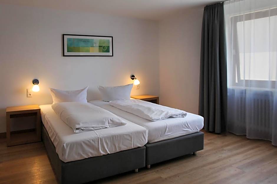 Hotel Gasthof Metzgerei Lamm - Benedikt Rückel