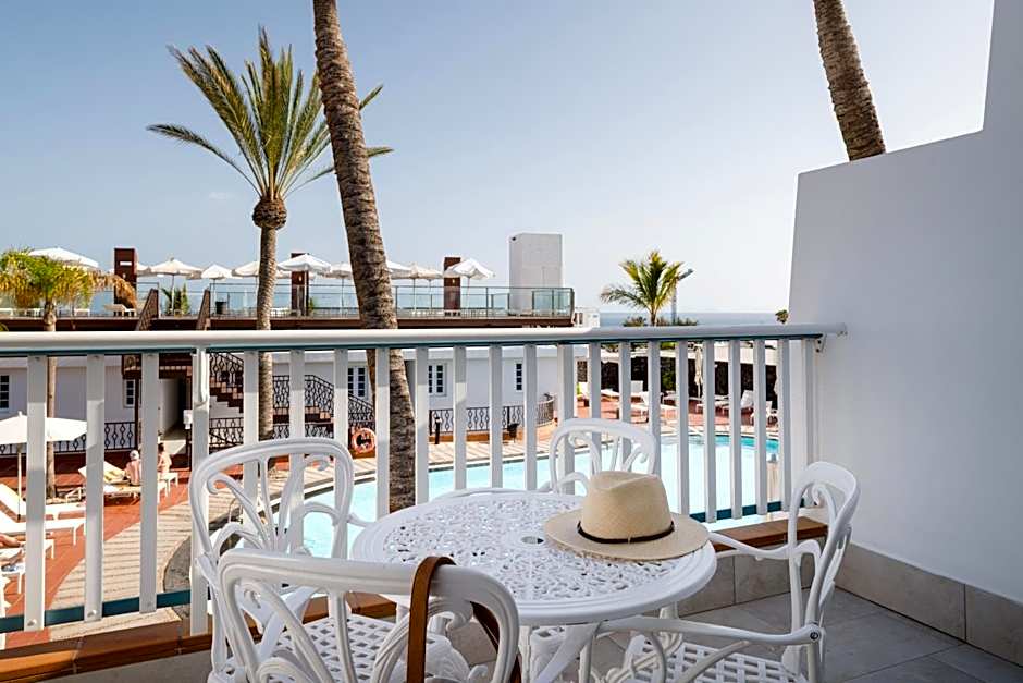 Plus Fariones Apartamentos