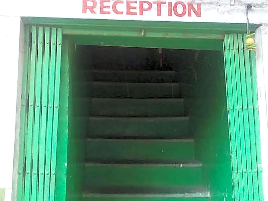Hotel Basant – Varanasi, VA