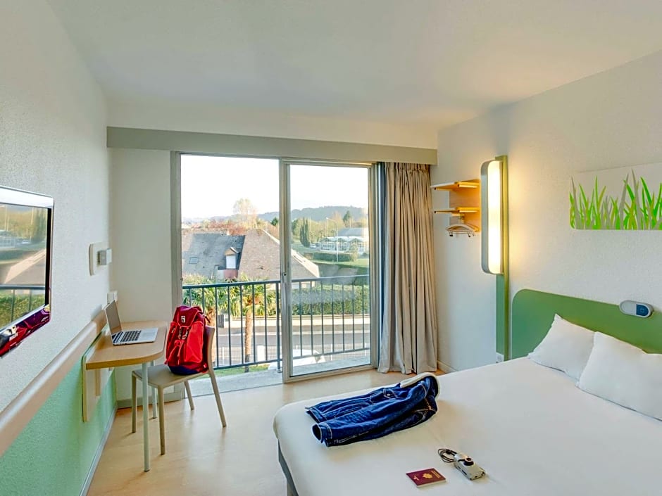 ibis budget Pau Lescar