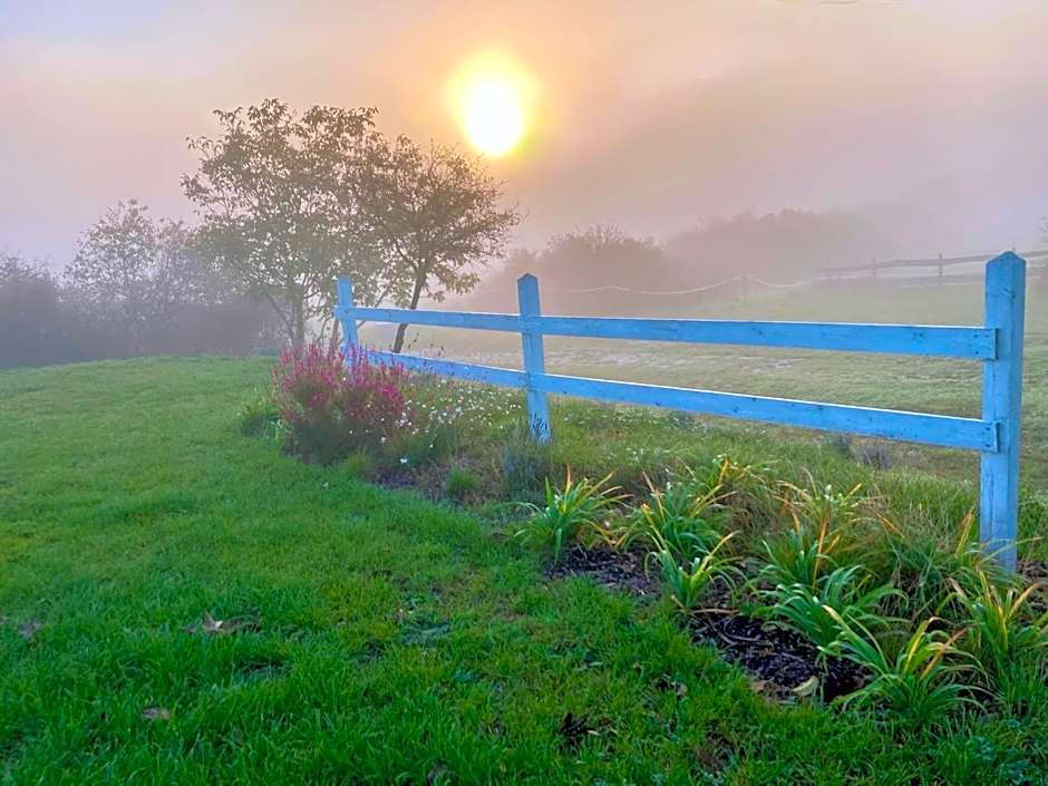 Tenger-szem Panzió és Lovasudvar
