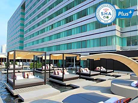 Centara Watergate Pavillion Hotel Bangkok