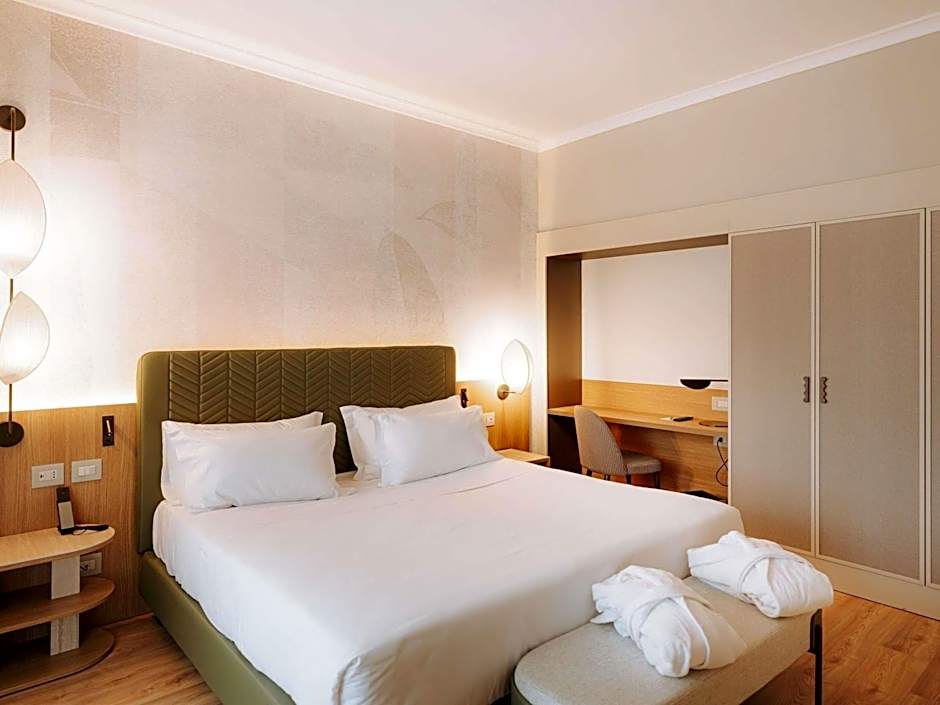Movenpick Hotel Bari