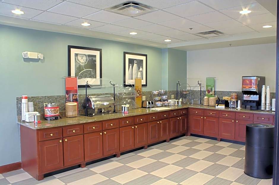 Hampton Inn By Hilton Jacksonville I 10