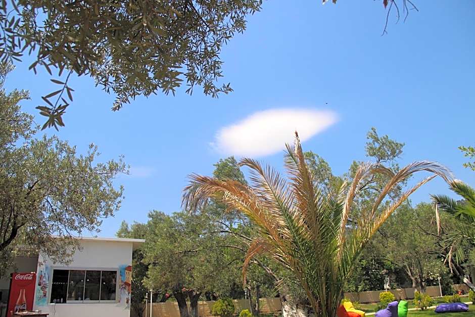 Kayalar Blue Beach Hotel