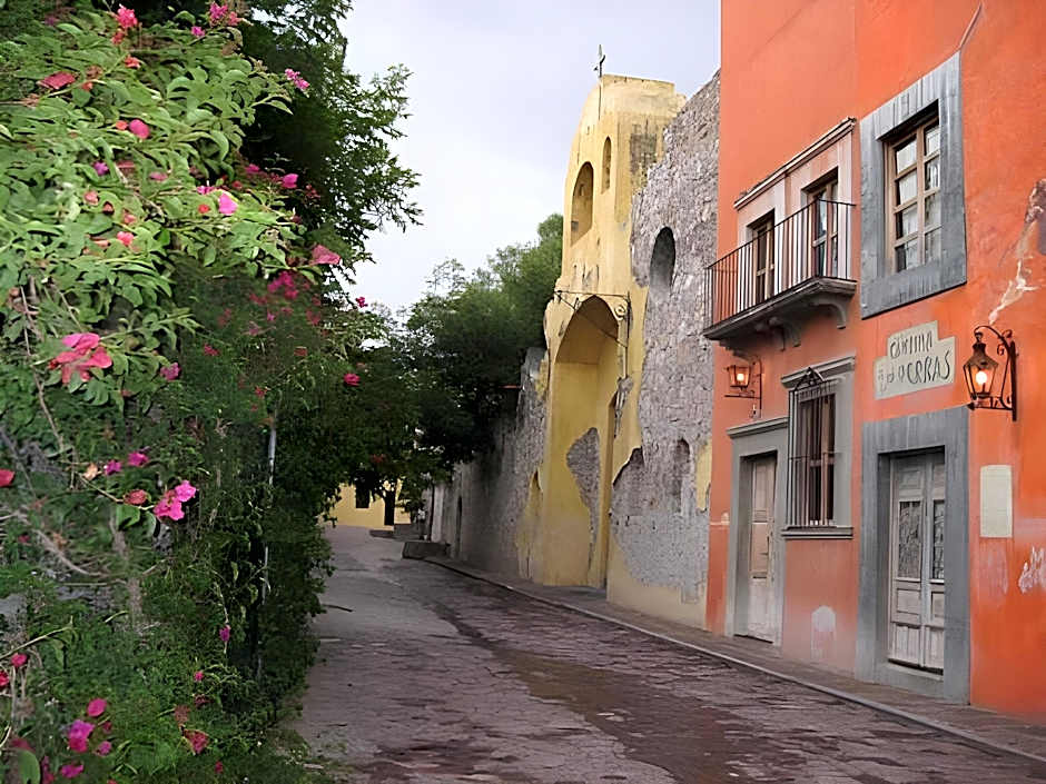 Casa Mision de San Miguel