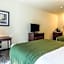 Cobblestone Hotel & Suites - Torrington