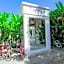 Tamoa Boutique Hotel