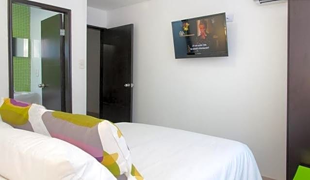 Hotel Golden House