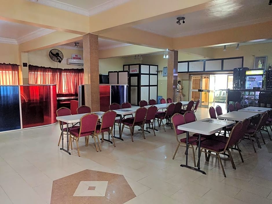 Whitehouse Hotel and Conference Centre