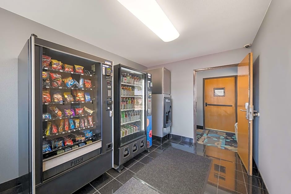 SureStay Plus Hotel by Best Western Plano