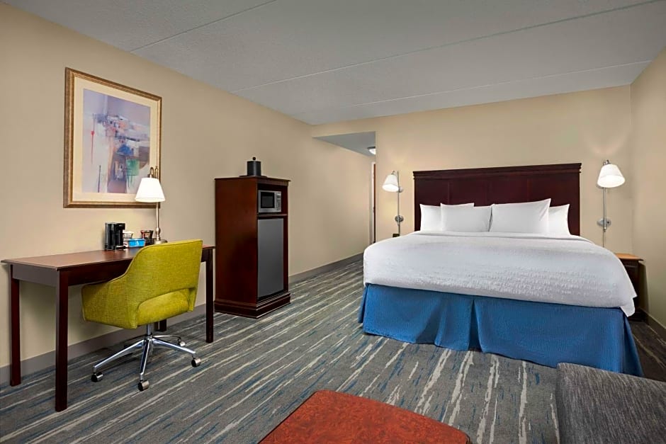 Hampton Inn By Hilton Syracuse Clay