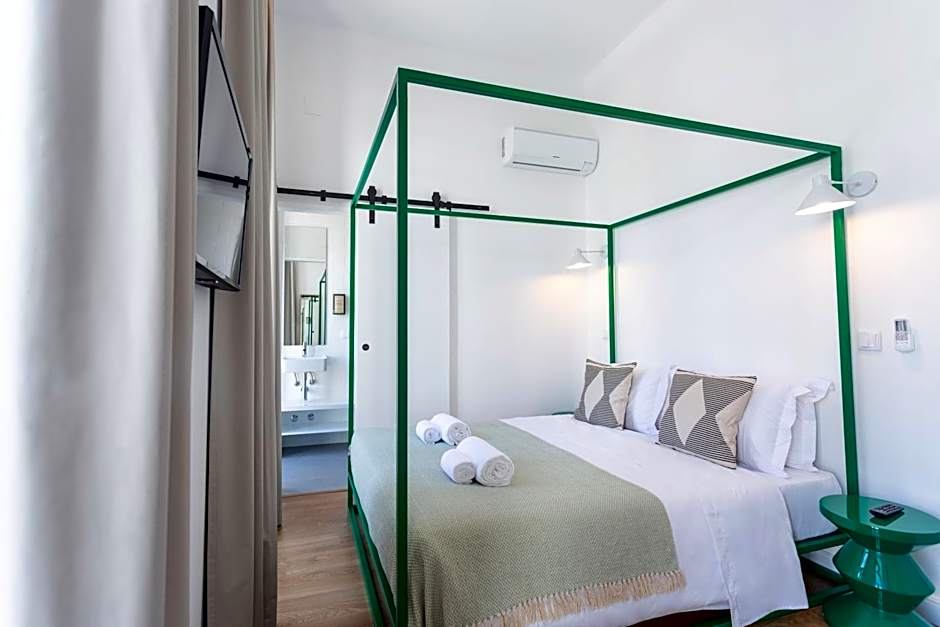 Alameda Exclusive House