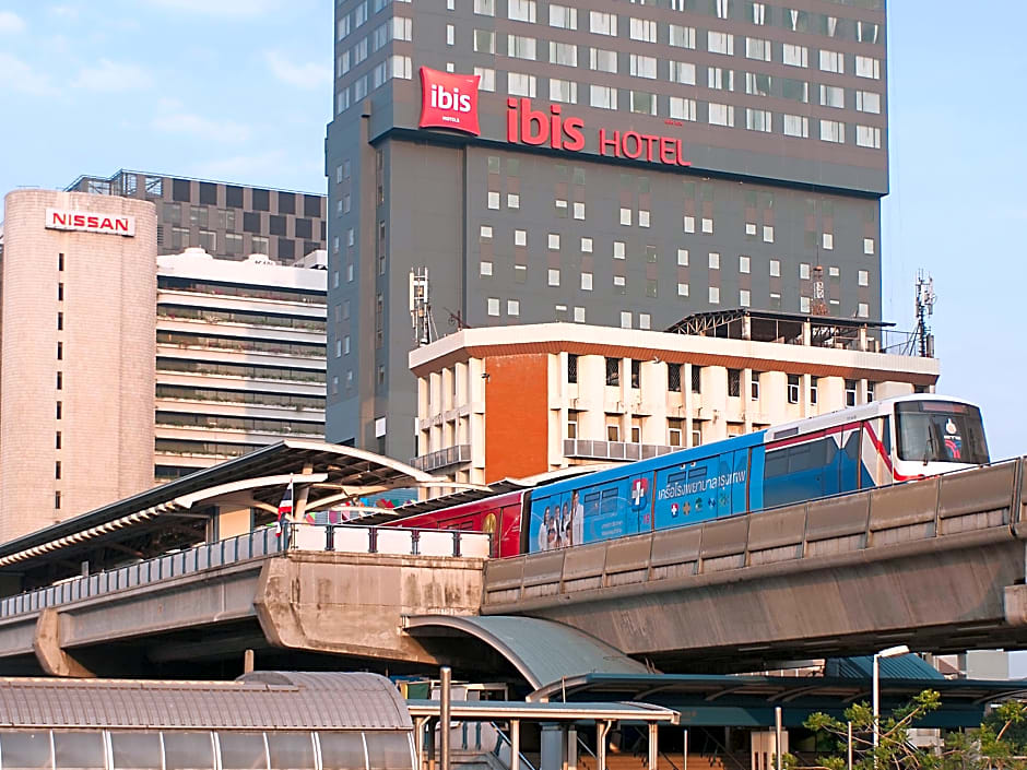 Ibis Bangkok Siam Hotel