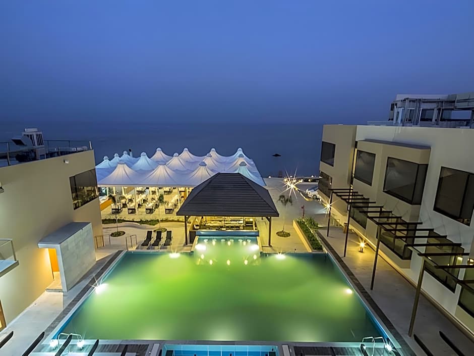 The Gold Beach Resort
