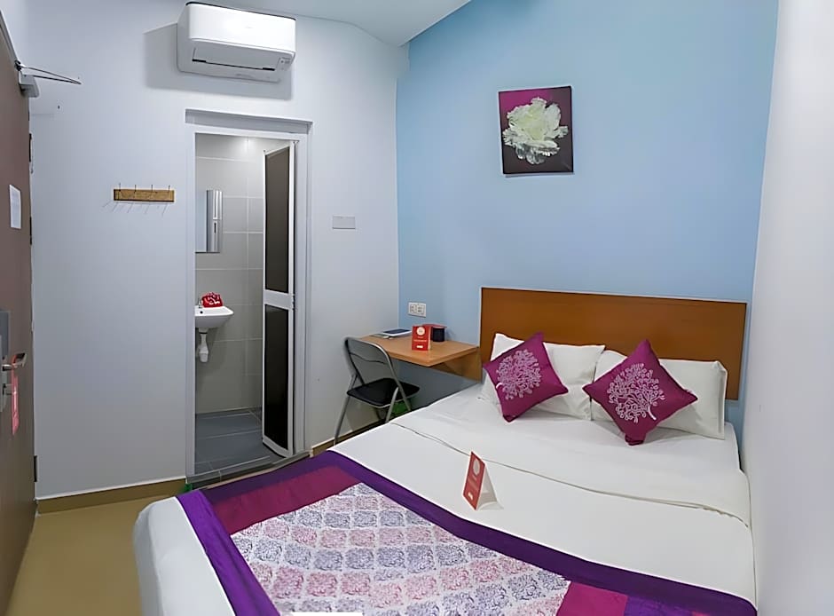90334 Mawlaya Hotel – Bayan Lepas, NY