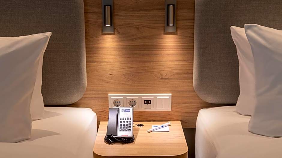 Holiday Inn Express Munich North By IHG