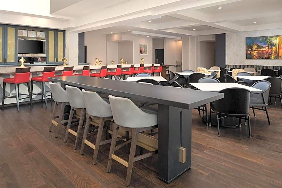 Hilton Garden Inn Charleston Waterfront/Downtown