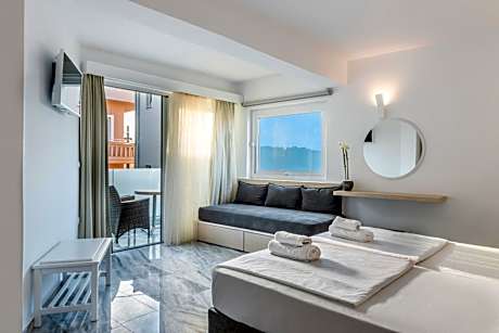 Three-Room Apartment with Partial Sea View