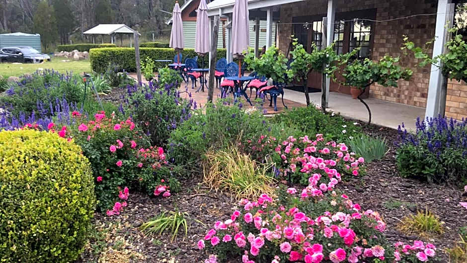 Girraween Country Inn