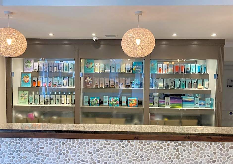 Hogs Back Hotel & Spa