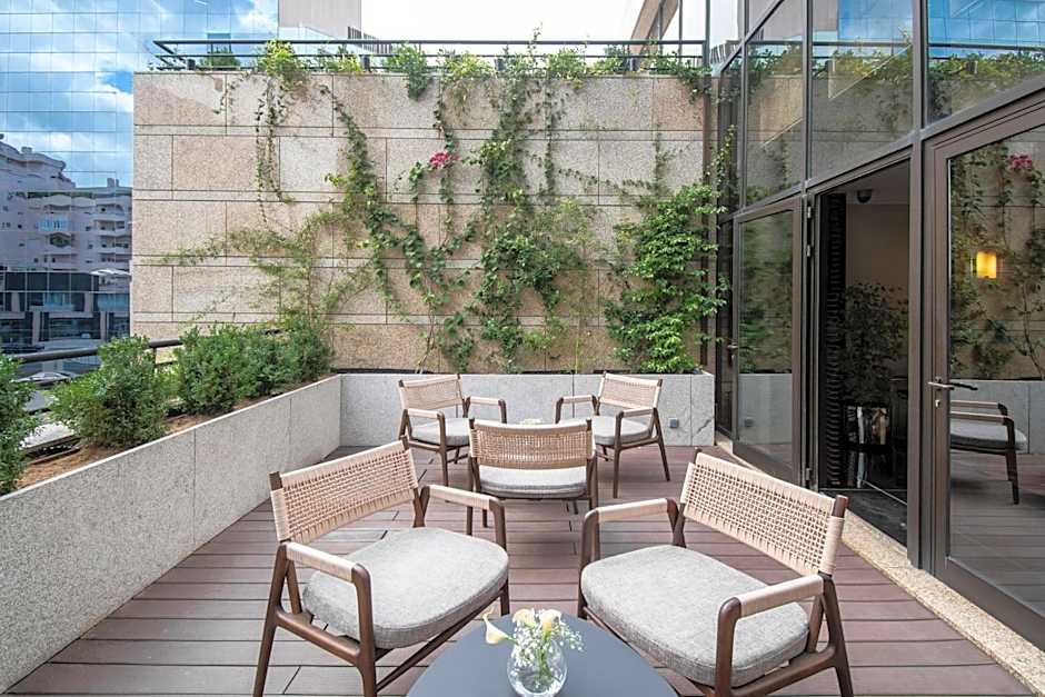 Sana Metropolitan Hotel