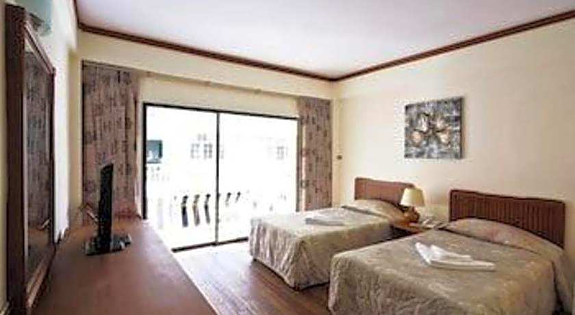Paisiri Hotel
