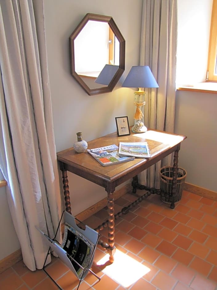 Ludothèque chambres et table d'hôtes de La Becterie