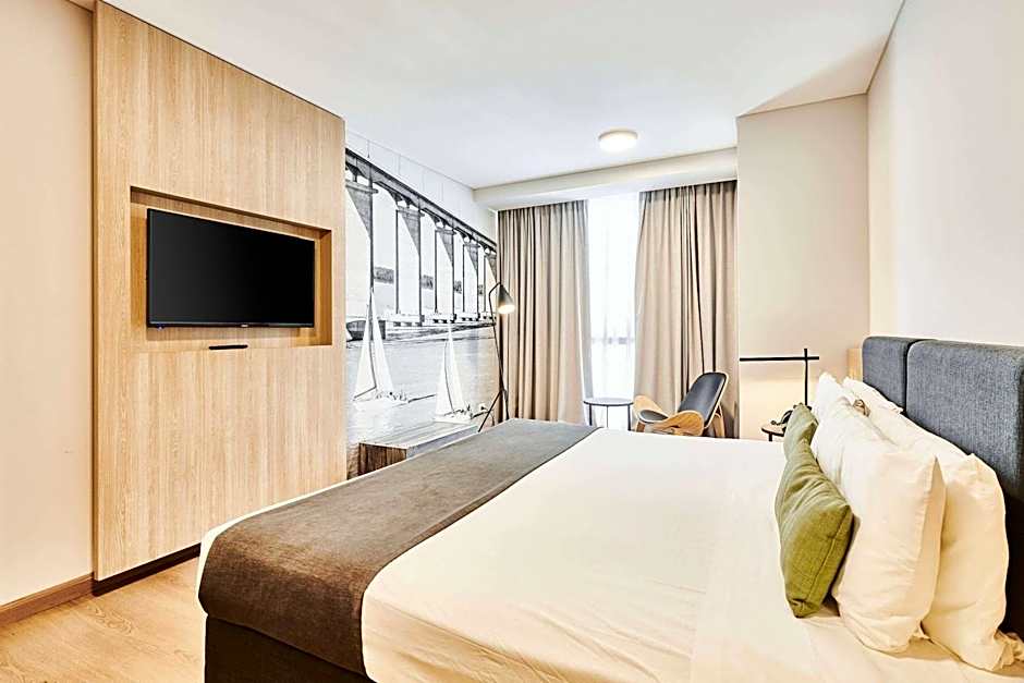 Dazzler by Wyndham Rosario