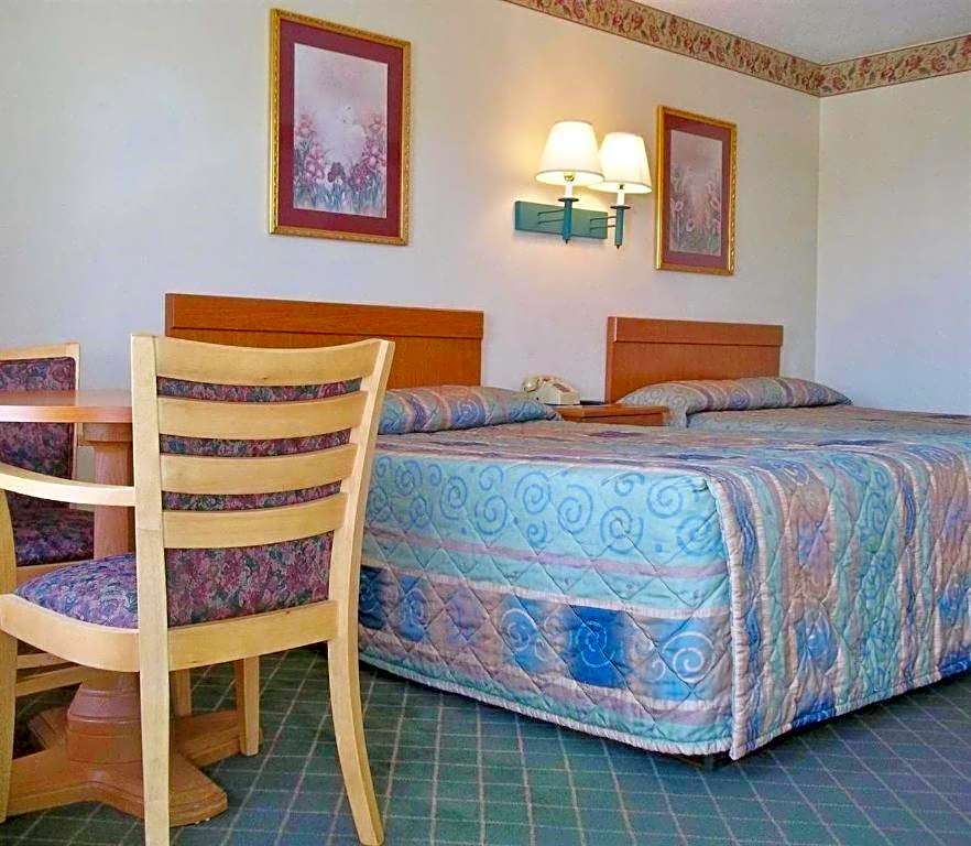 Americas Best Inn - Brinkley